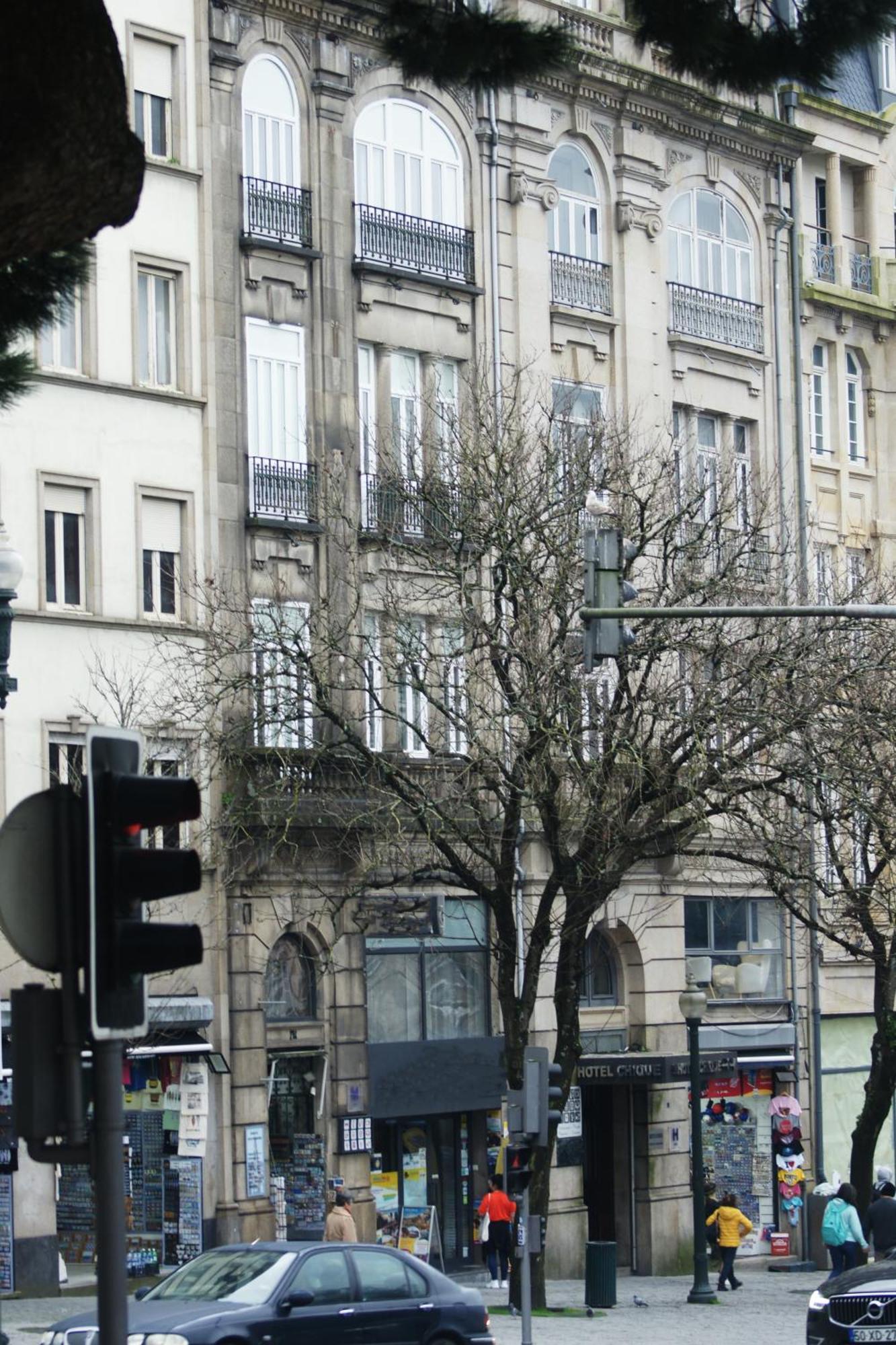 Hotel Chique Aliados Porto Exterior photo